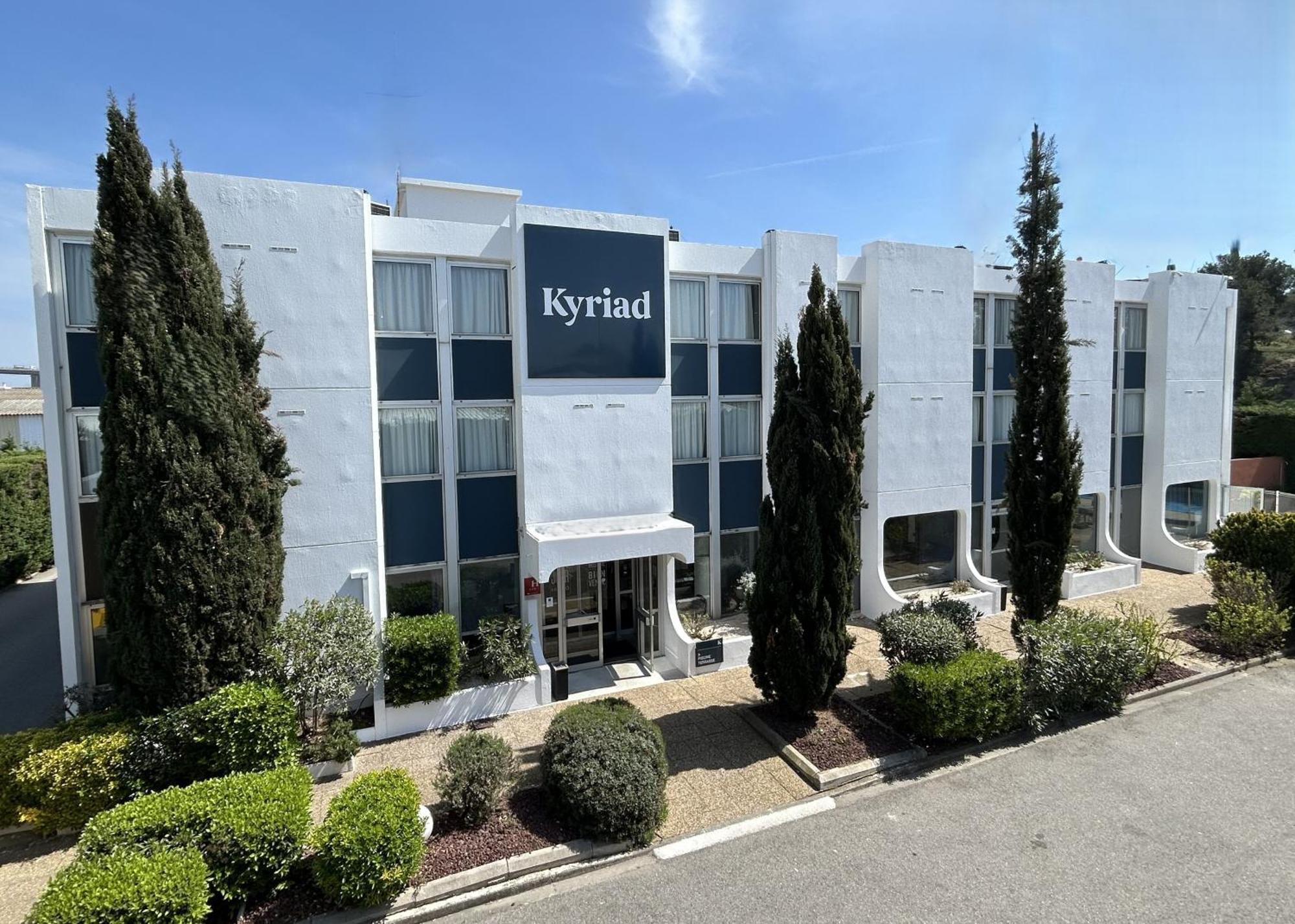 Kyriad Martigues Sud Exteriör bild